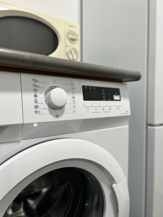 Hostel Ramon Lujan 91 Μαδρίτη Εξωτερικό φωτογραφία