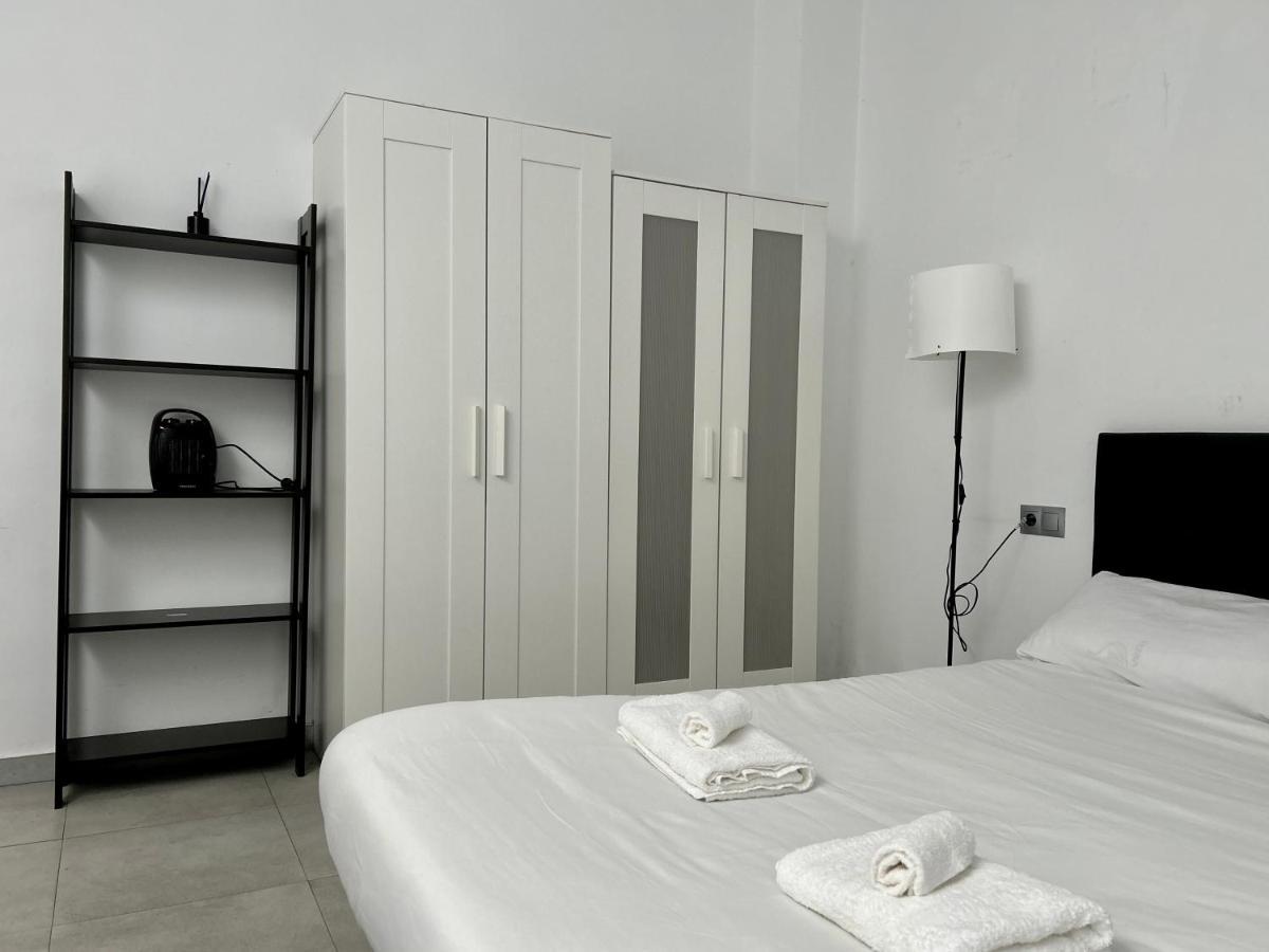 Hostel Ramon Lujan 91 Μαδρίτη Εξωτερικό φωτογραφία