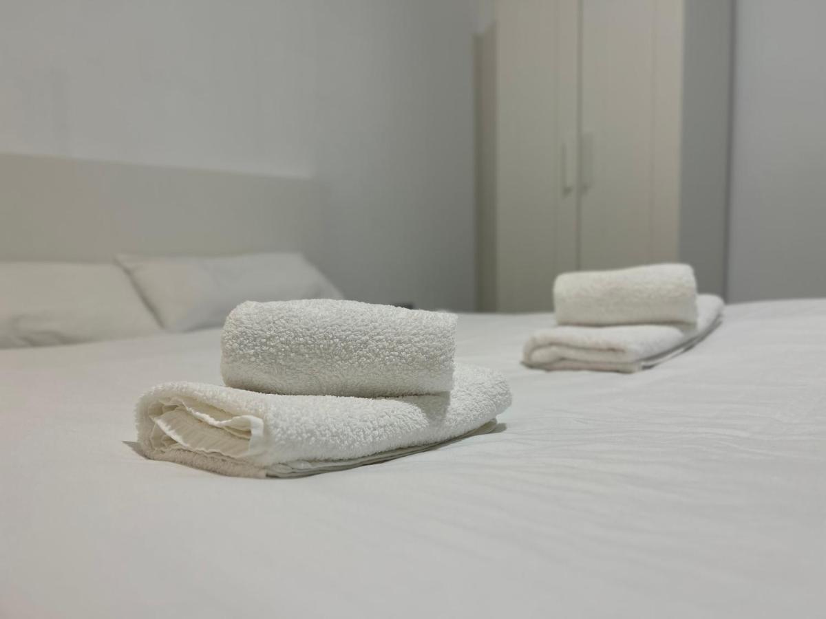 Hostel Ramon Lujan 91 Μαδρίτη Εξωτερικό φωτογραφία