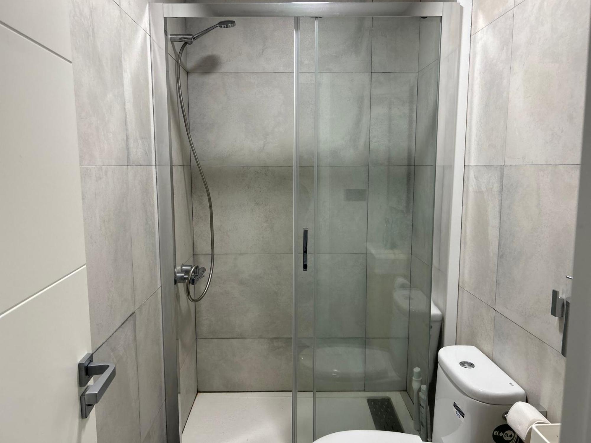 Hostel Ramon Lujan 91 Μαδρίτη Εξωτερικό φωτογραφία